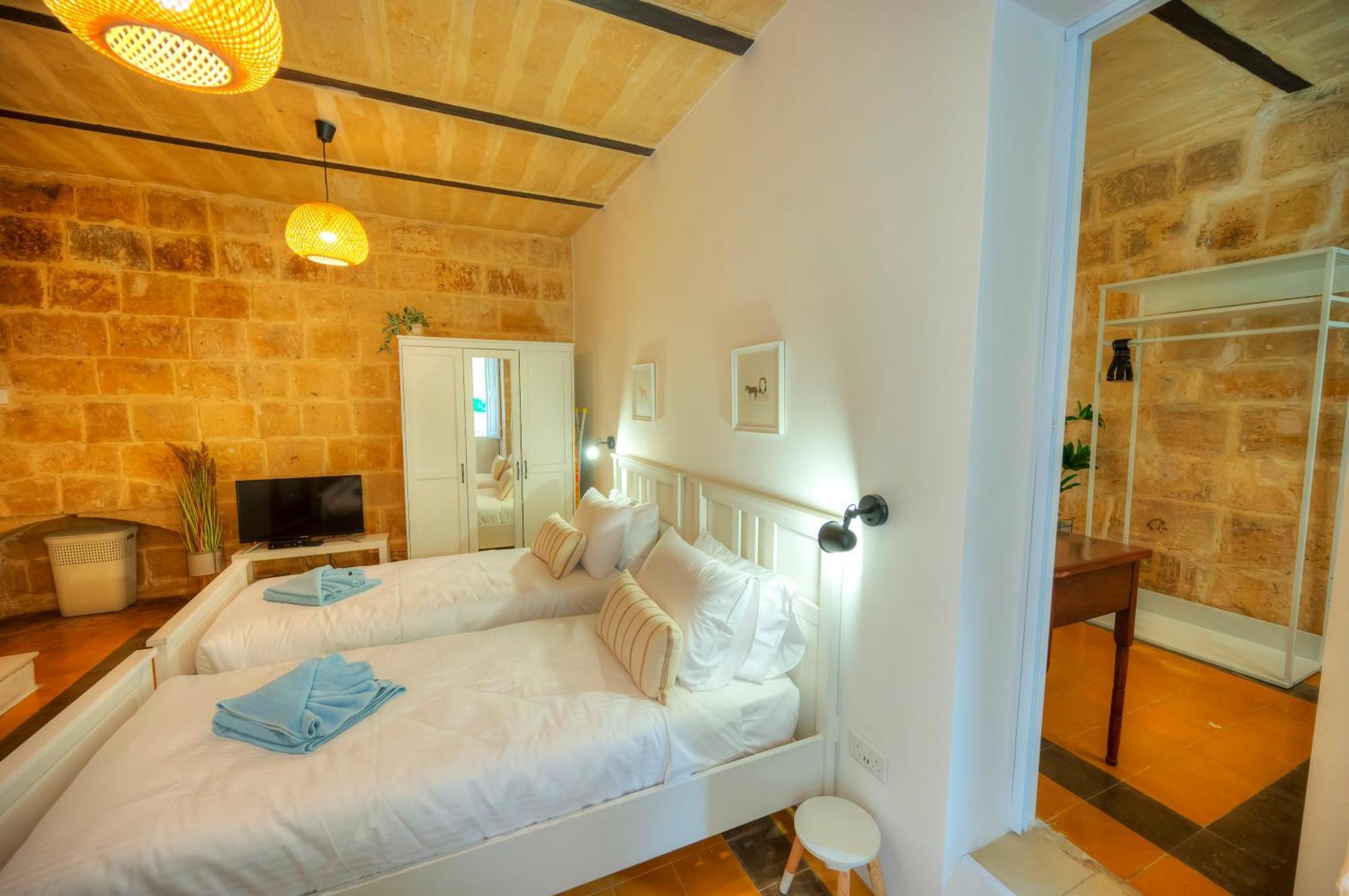 Charming 2Bedroom Townhouse Valletta Center Kbut1-1 ภายนอก รูปภาพ