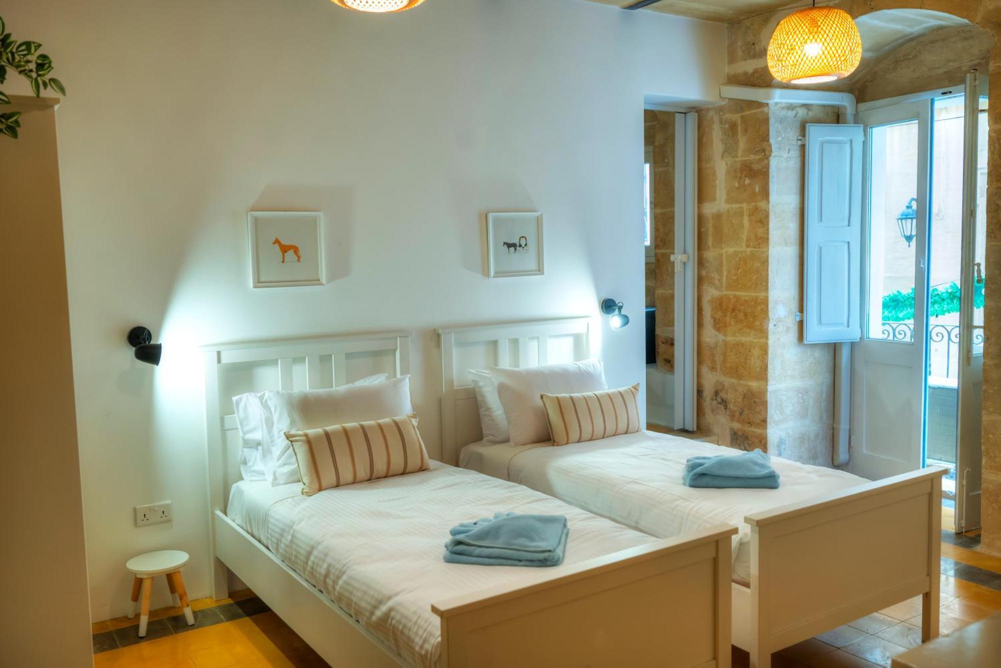 Charming 2Bedroom Townhouse Valletta Center Kbut1-1 ภายนอก รูปภาพ