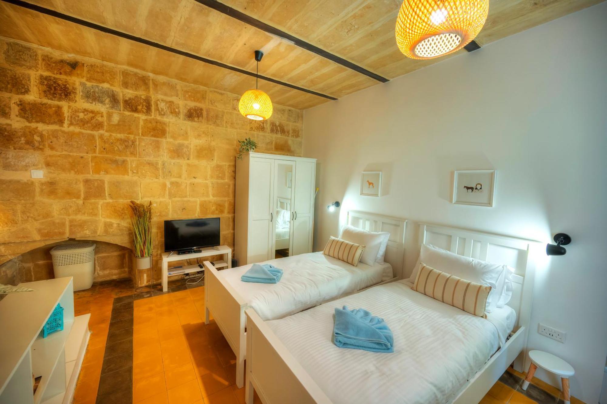 Charming 2Bedroom Townhouse Valletta Center Kbut1-1 ภายนอก รูปภาพ